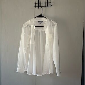 Chic White button down office shirt